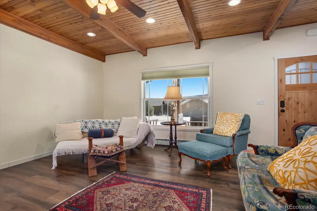 1100 E Sabeta Avenue Poncha Springs CO 81242