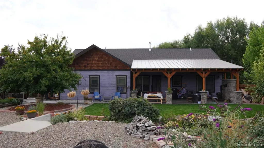 1100 E Sabeta Avenue Poncha Springs CO 81242
