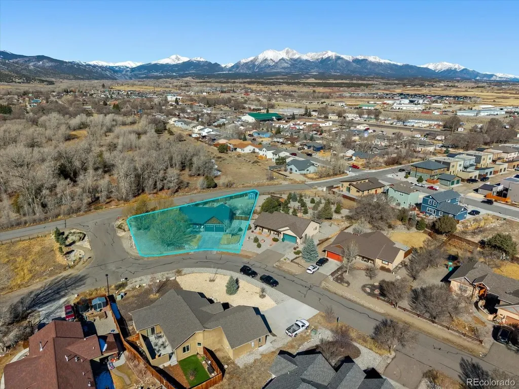 1100 E Sabeta Avenue Poncha Springs CO 81242