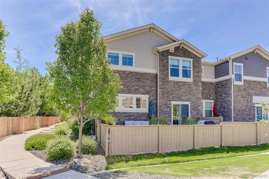 24847 E Calhoun Place Aurora CO 80016