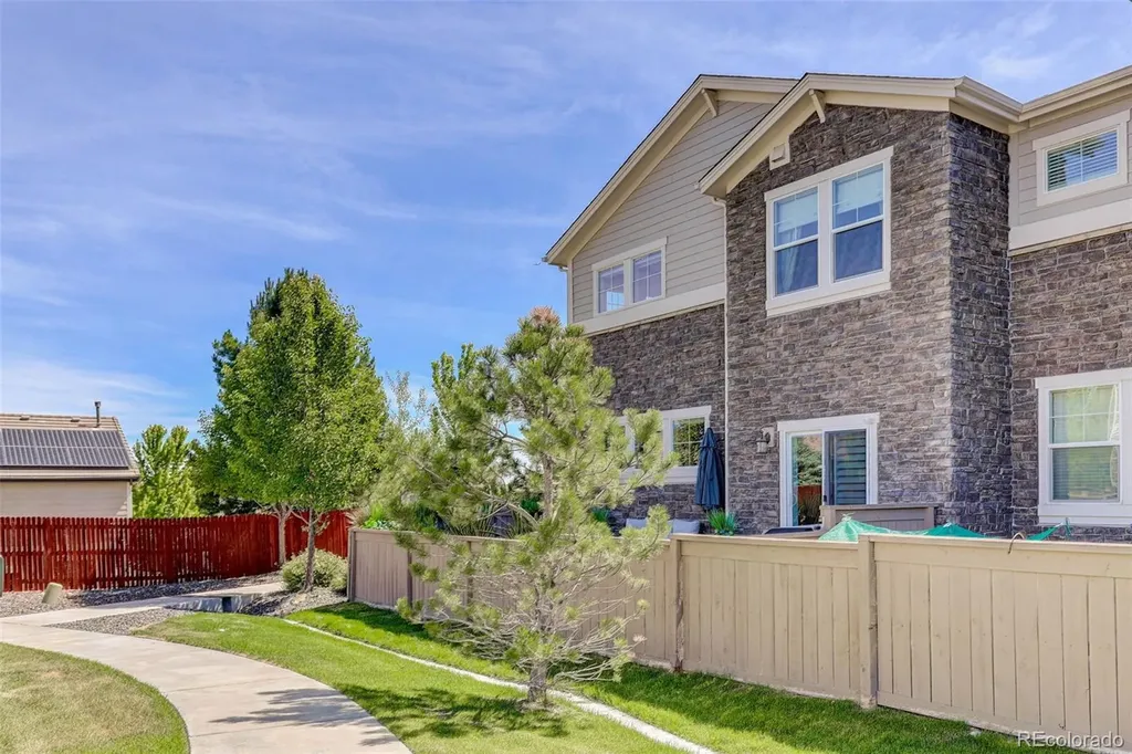 24847 E Calhoun Place Aurora CO 80016