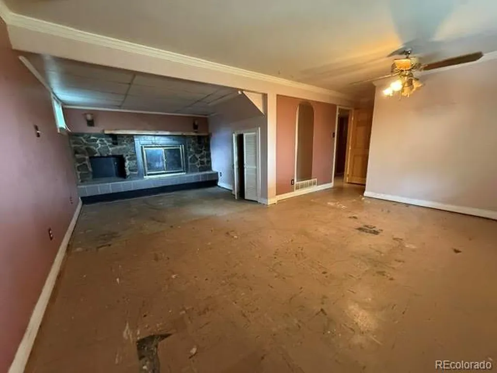 7770 S Sheridan Court Littleton CO 80128
