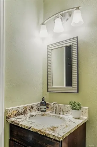 7932 S Vine Court Littleton CO 80122