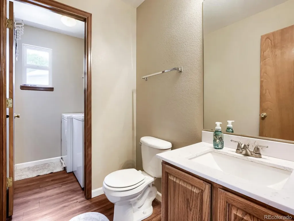 2153 S Ventura Street Aurora CO 80013