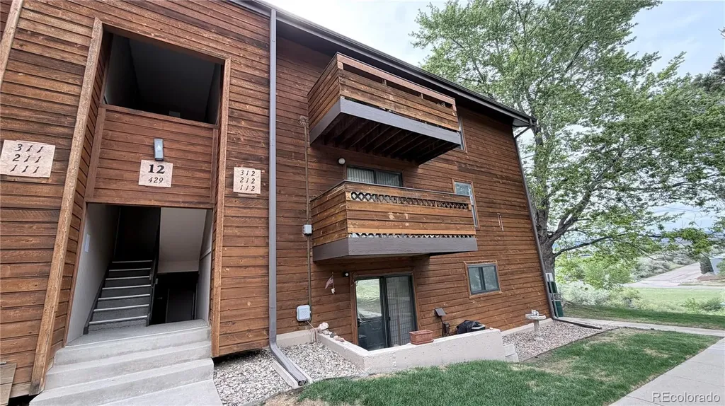 429 Wright Street Lakewood CO 80228