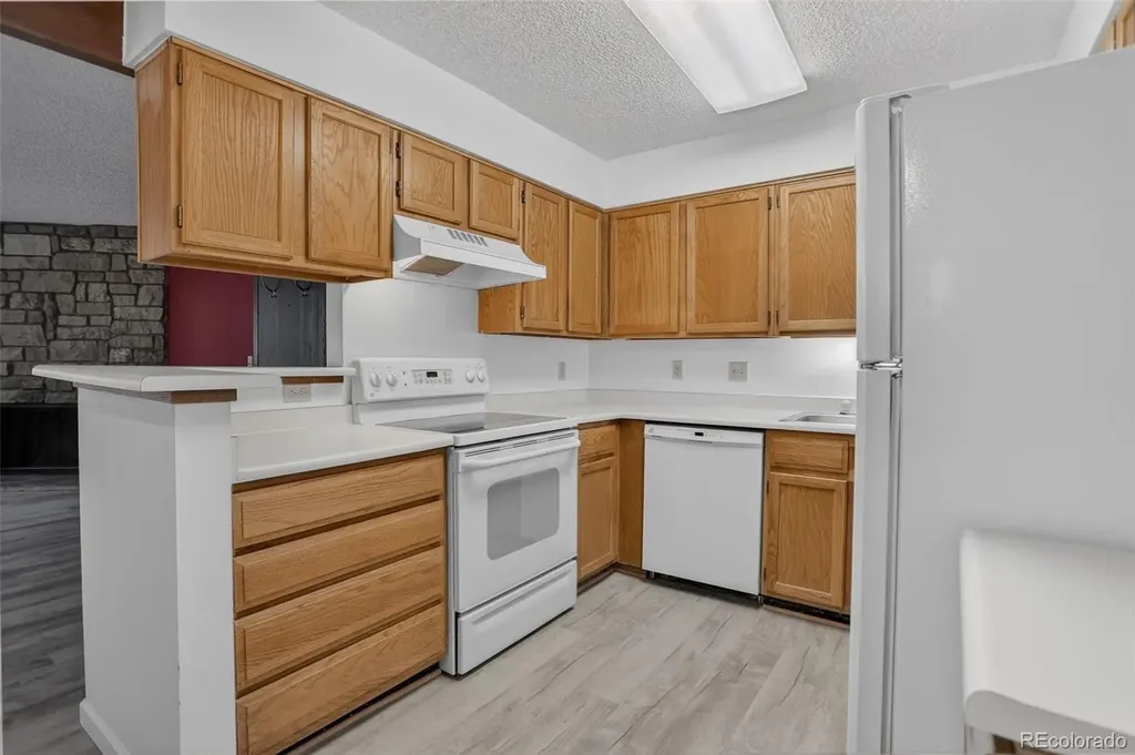 429 Wright Street Lakewood CO 80228