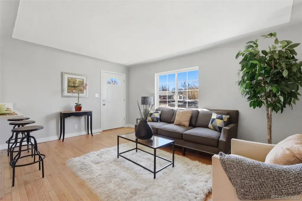 1372 Lima Street Aurora CO 80010