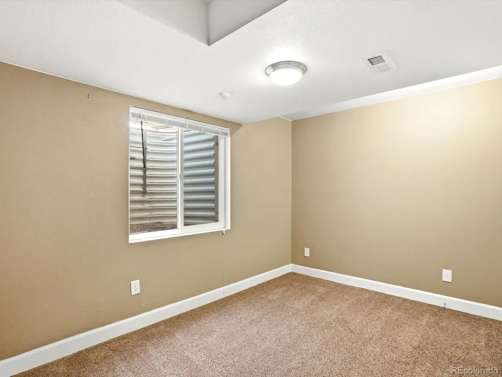 10059 Dillon Circle Commerce City CO 80022