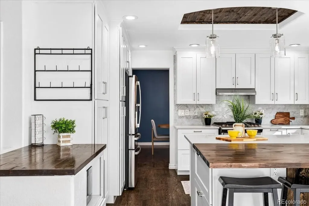 1671 Hemlock Way Broomfield CO 80020