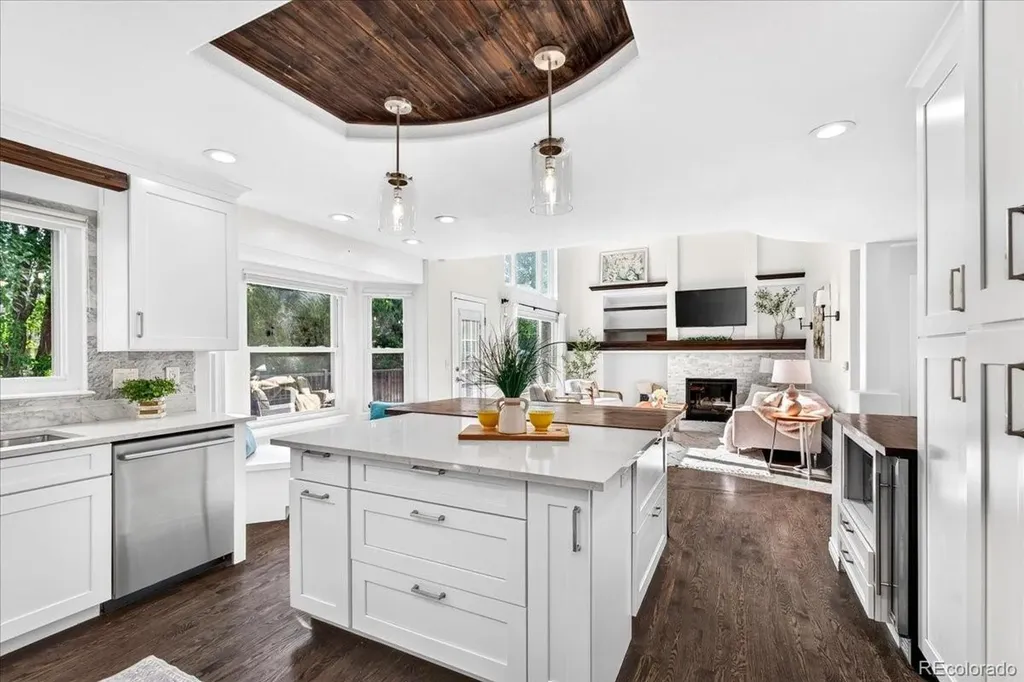 1671 Hemlock Way Broomfield CO 80020