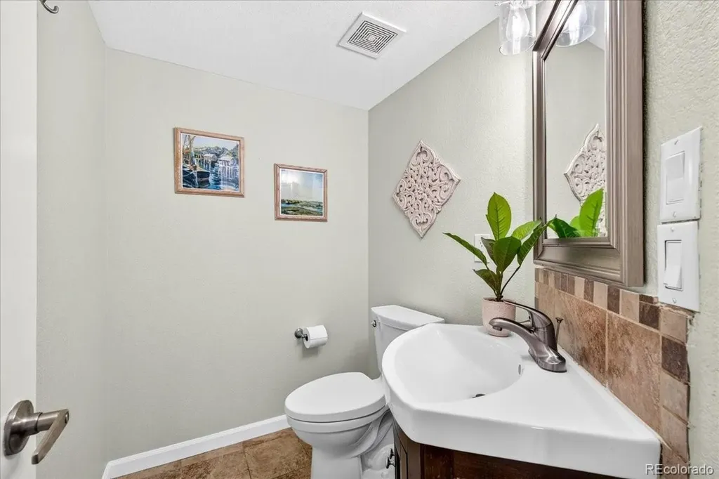 1671 Hemlock Way Broomfield CO 80020