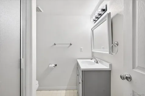 1671 Hemlock Way Broomfield CO 80020
