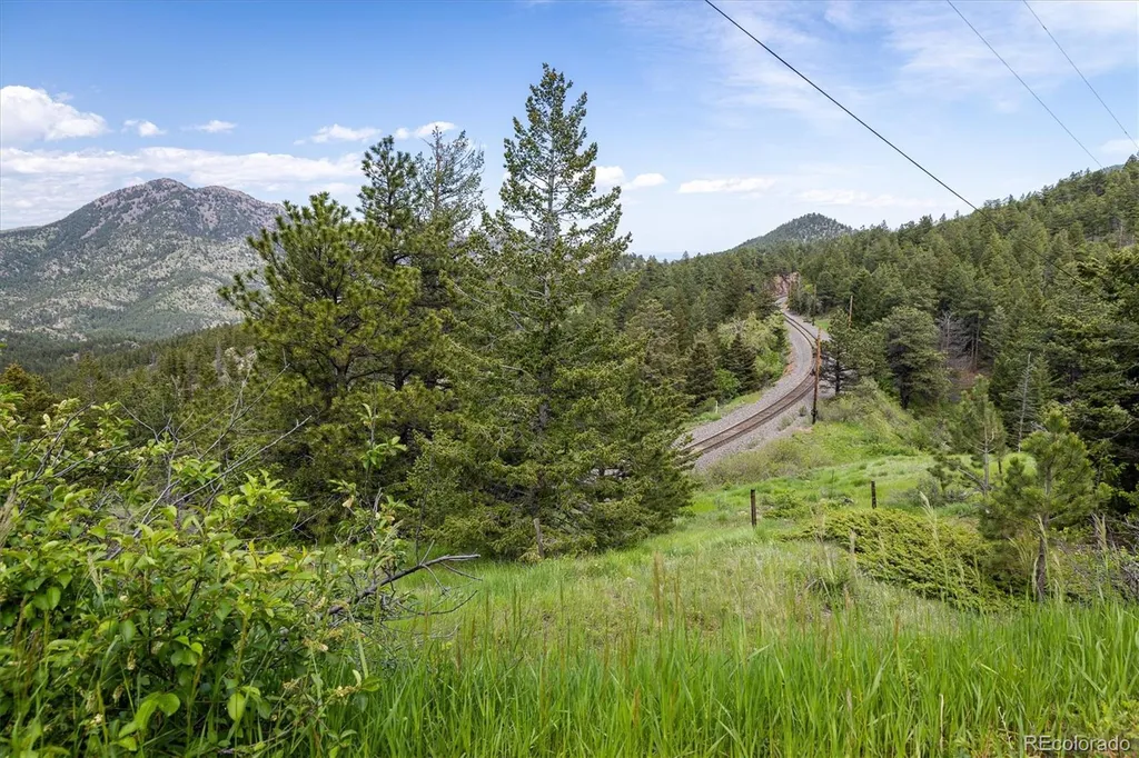 1546 Chute Road Golden CO 80403