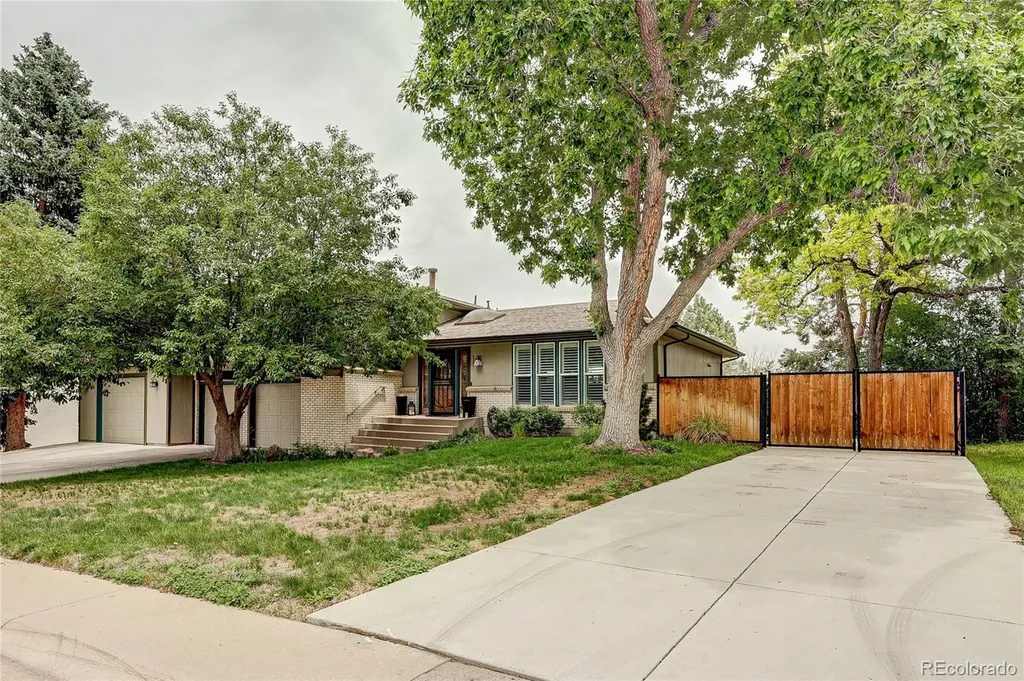 5394 S Cimarron Road Littleton CO 80123