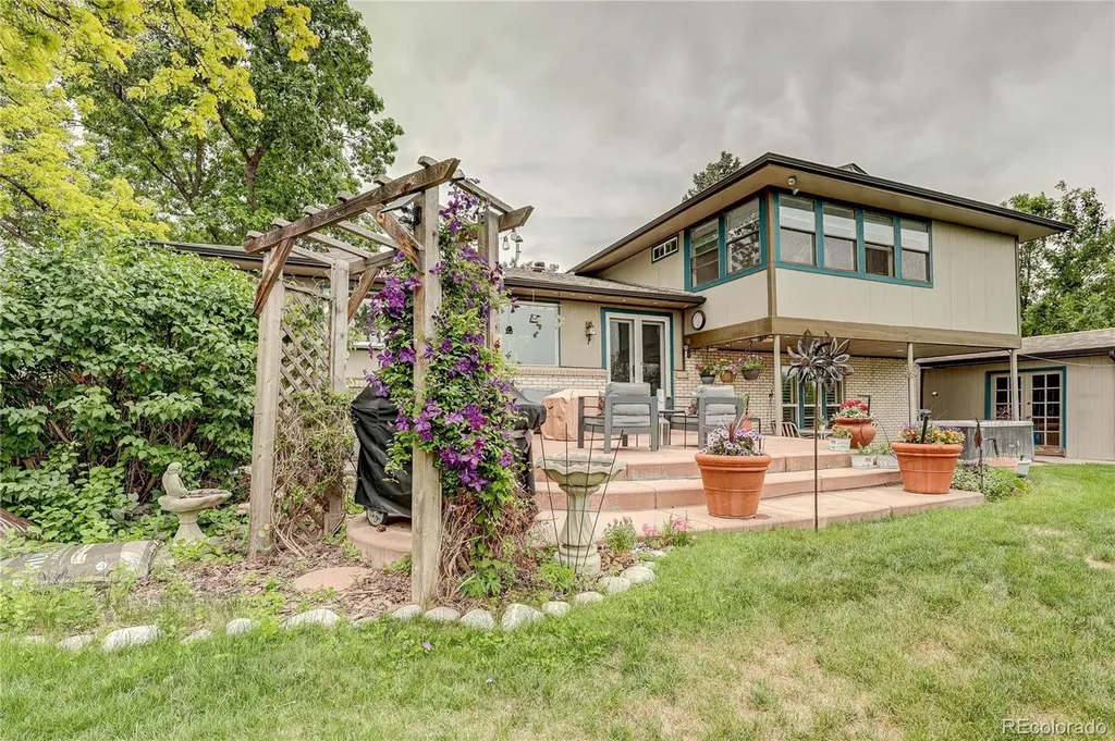 5394 S Cimarron Road Littleton CO 80123