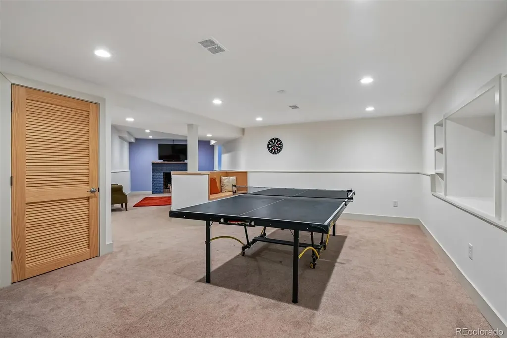 2816 S York Street Denver CO 80210