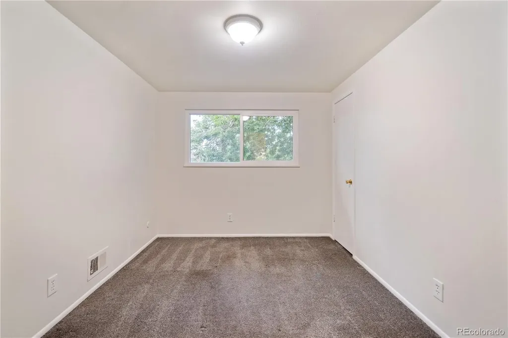 4943 Scranton Street Denver CO 80239