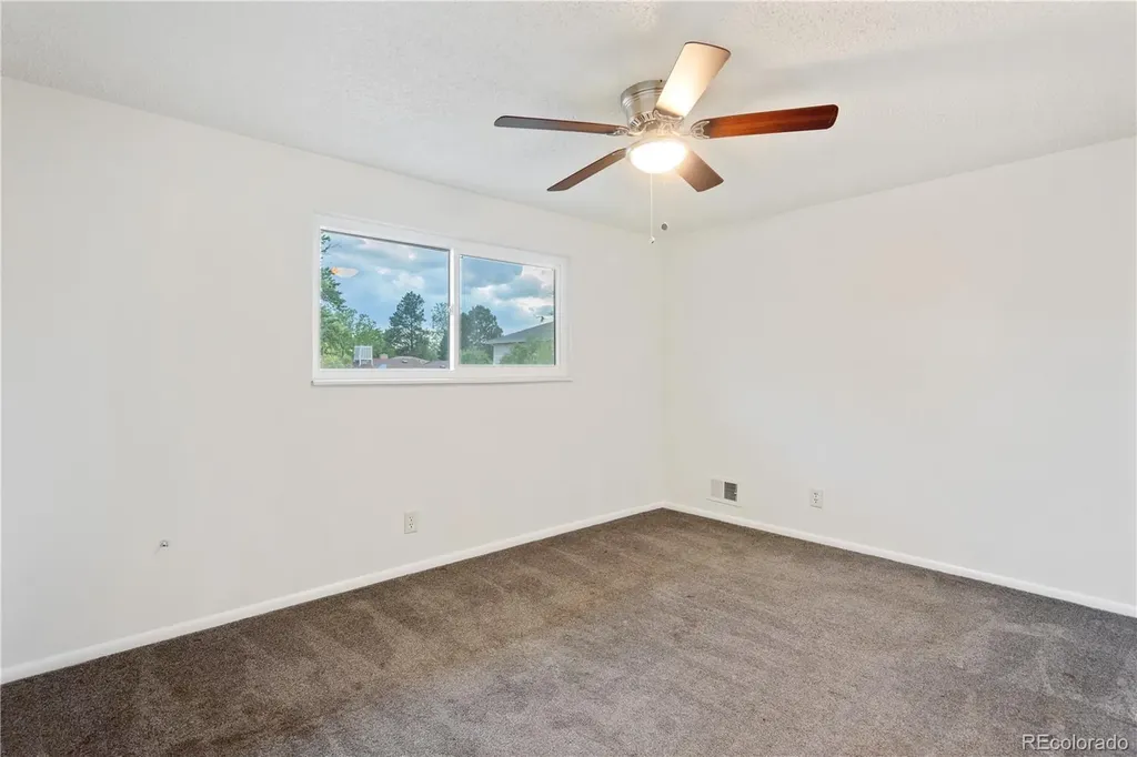 4943 Scranton Street Denver CO 80239