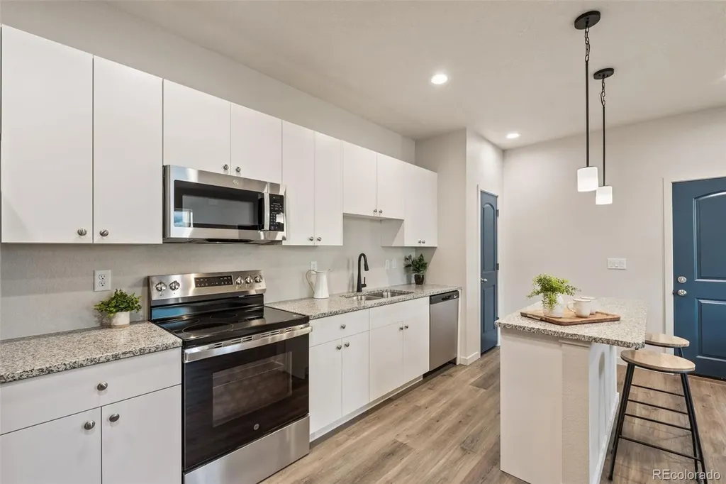 559 Bayview Drive Pueblo CO 81007