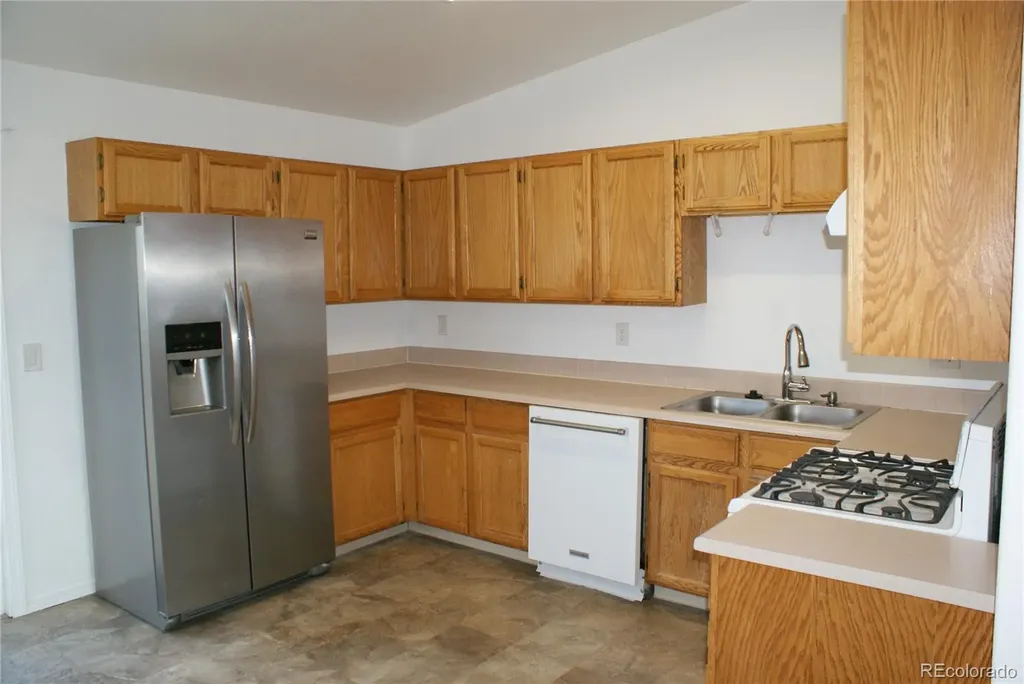 260 Cherry Avenue Dacono CO 80514