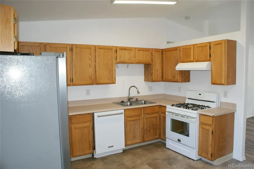 260 Cherry Avenue Dacono CO 80514