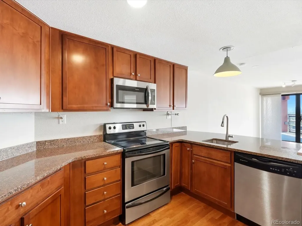 100 Park Avenue Denver CO 80205