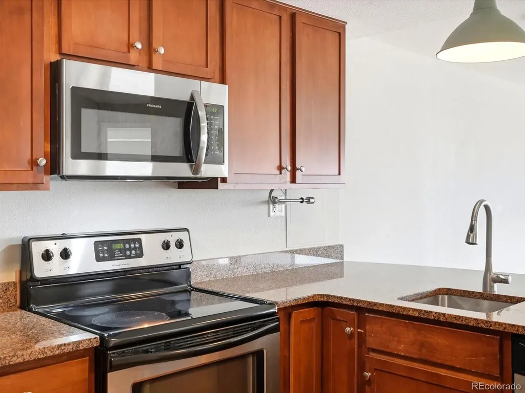 100 Park Avenue Denver CO 80205