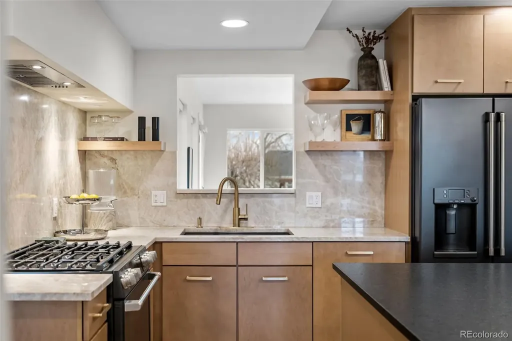 5451 W Rowland Place Littleton CO 80128