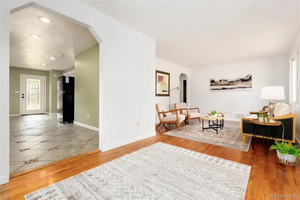 3481 S Elm Street Denver CO 80222