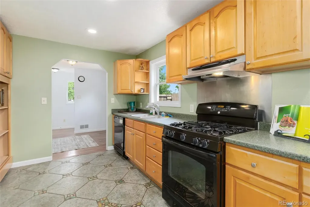 3481 S Elm Street Denver CO 80222