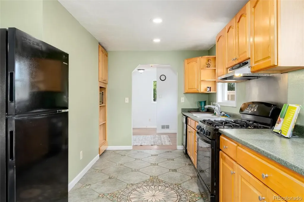 3481 S Elm Street Denver CO 80222