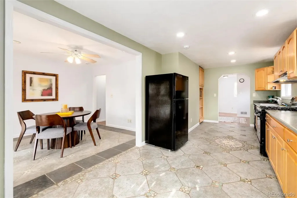 3481 S Elm Street Denver CO 80222