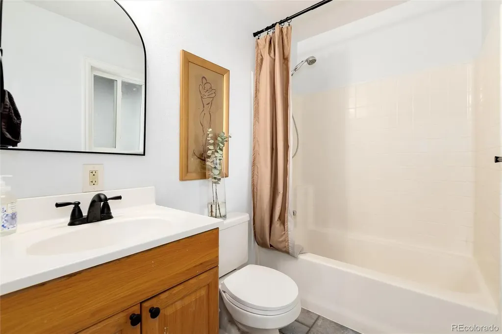 3481 S Elm Street Denver CO 80222