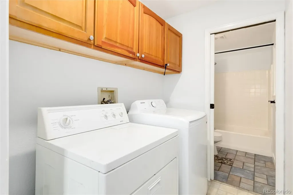3481 S Elm Street Denver CO 80222