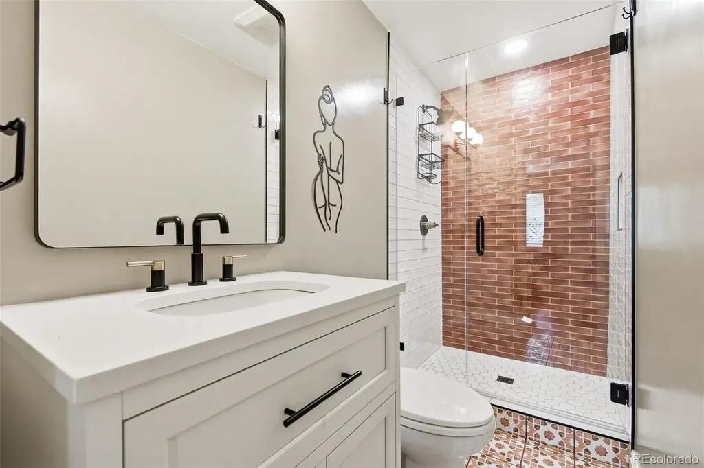 221 Oneida Street Denver CO 80220