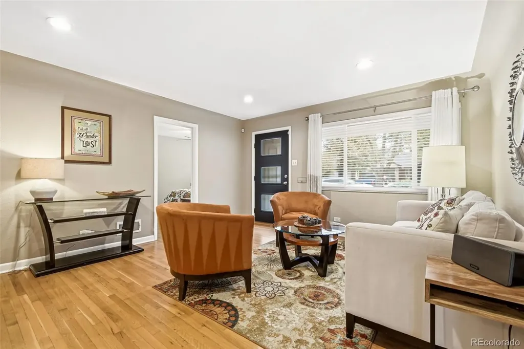 221 Oneida Street Denver CO 80220