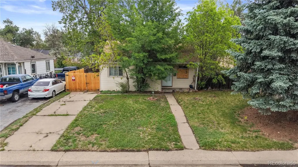2320 S King Street Denver CO 80219