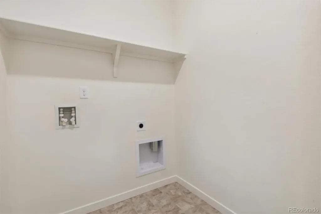43109 Ganton Club Street Elizabeth CO 80107