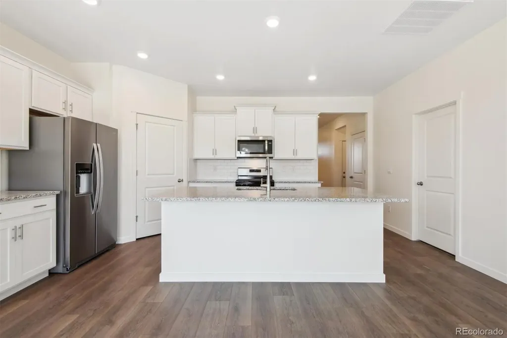 43109 Ganton Club Street Elizabeth CO 80107