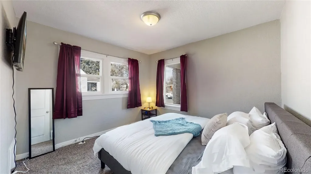 1621 Trenton Street Denver CO 80220