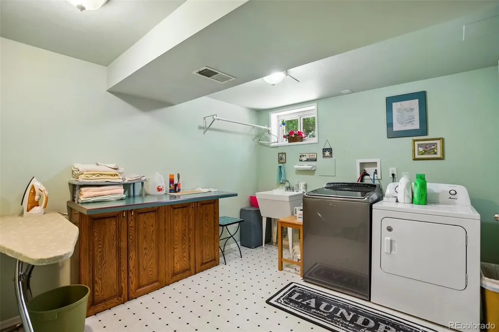 10338 W 77th Circle Arvada CO 80005
