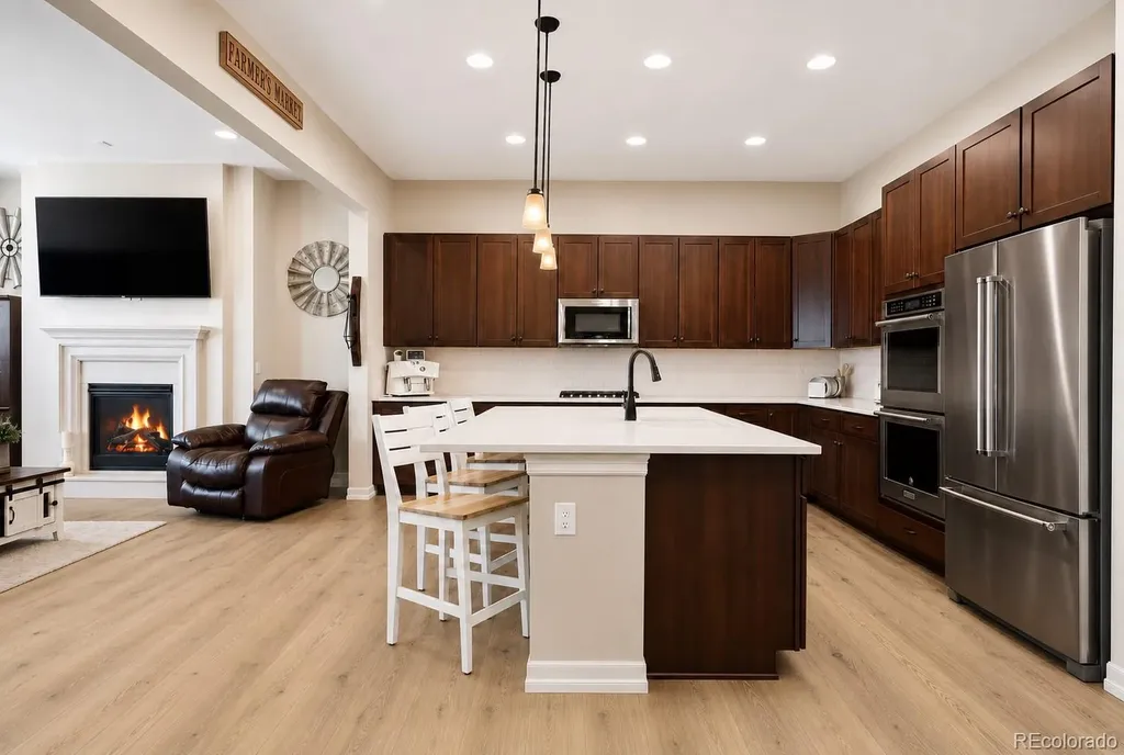 8641 S De Gaulle Court Aurora CO 80016