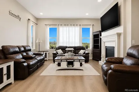 8641 S De Gaulle Court Aurora CO 80016
