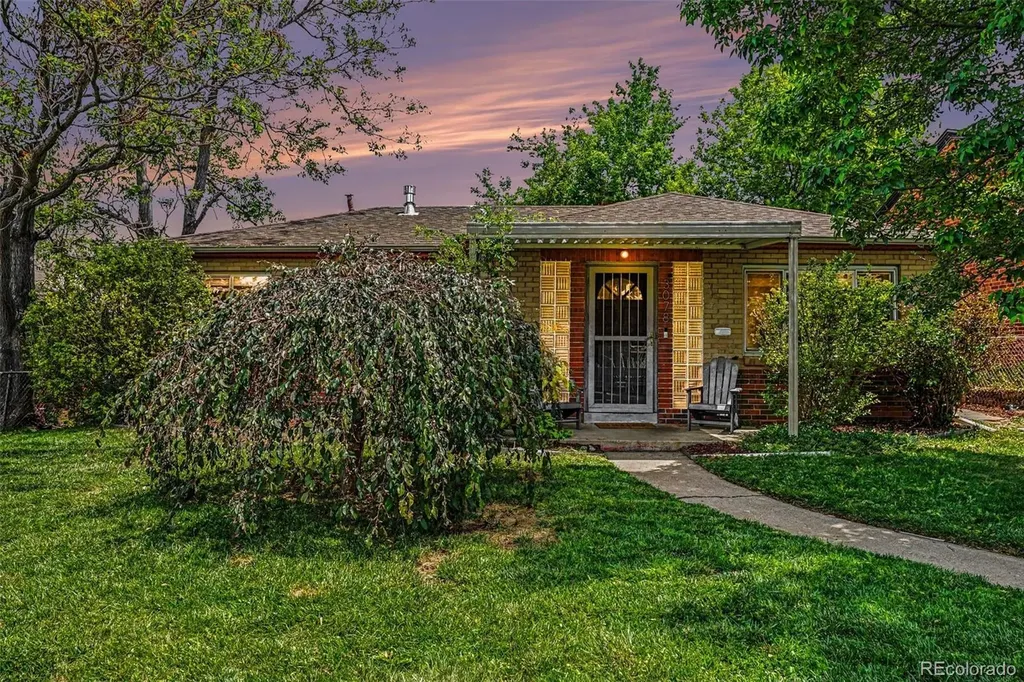 3078 Albion Street Denver CO 80207