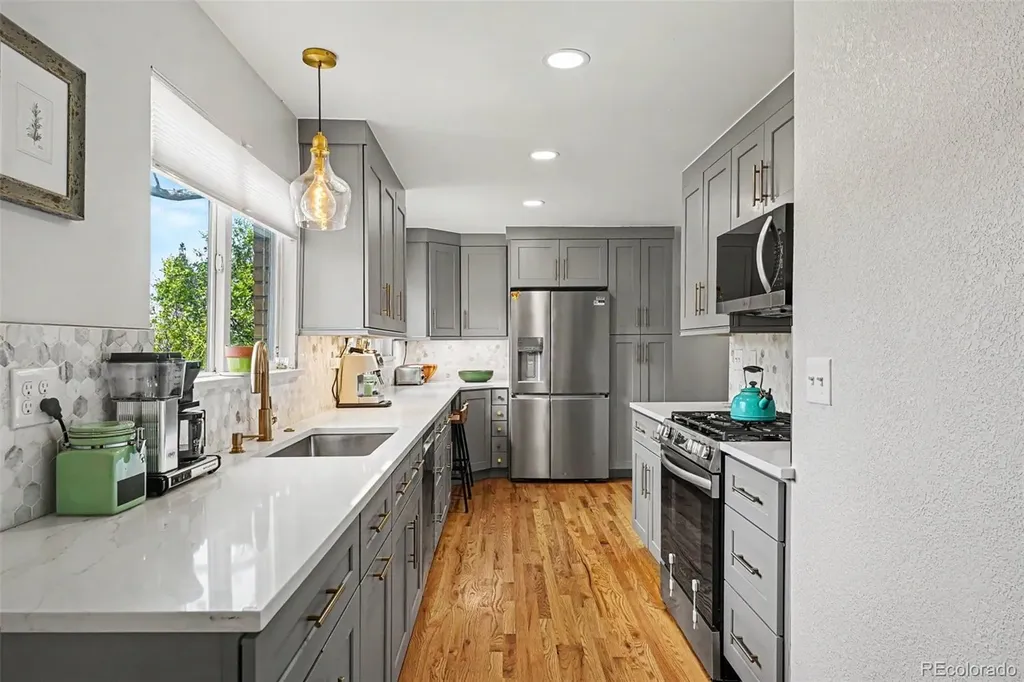 3078 Albion Street Denver CO 80207