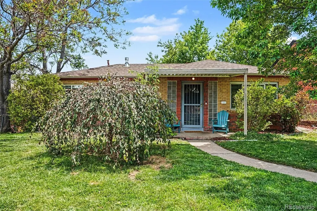 3078 Albion Street Denver CO 80207