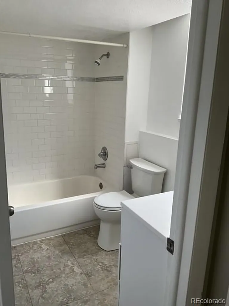 8060 W 9th Avenue Lakewood CO 80214