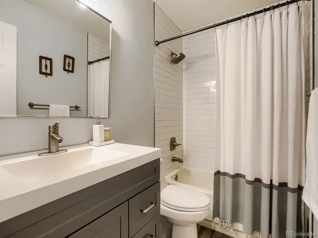 1085 Stoneham Street Superior CO 80027