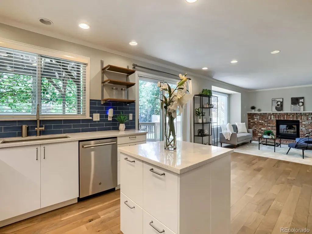 1085 Stoneham Street Superior CO 80027