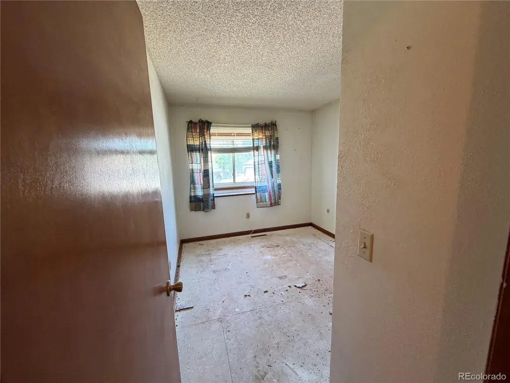 1674 Saulsbury Court Loveland CO 80538